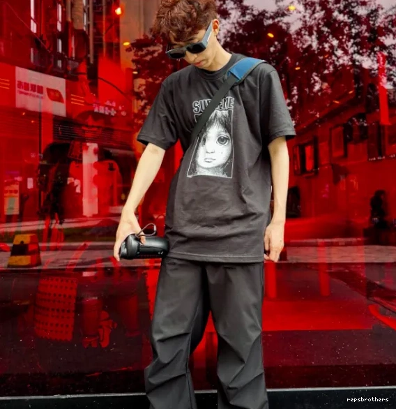 Margaret Black S L White Tears Teardrop Big XL Tee Manga Keane 24SS M and 0812